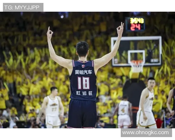 辽宁本钢战胜对手，成功晋级CBA半决赛，迎来荣耀之路